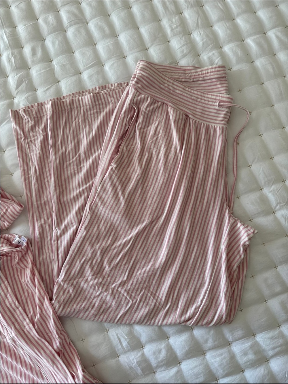 Maternity DreamModal Kimono Three-Piece Set in English Rose Pencil Stripe - Picture 3 of 5